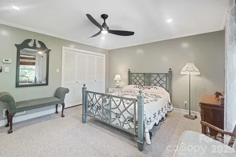 6296 Southlake Drive Hickory NC 28601