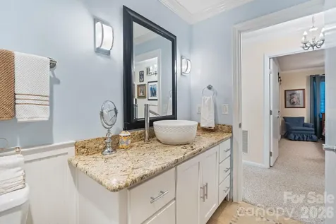 6296 Southlake Drive Hickory NC 28601