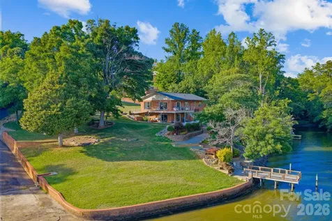 6296 Southlake Drive Hickory NC 28601