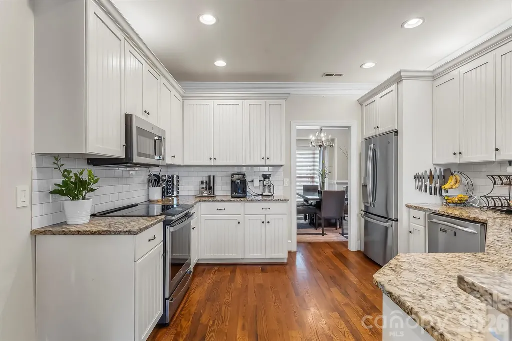 1776 White Water Court Hickory NC 28602