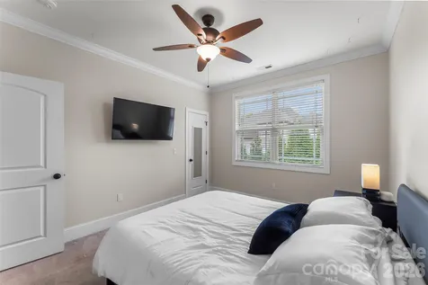 1776 White Water Court Hickory NC 28602