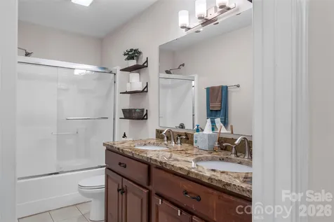 1776 White Water Court Hickory NC 28602