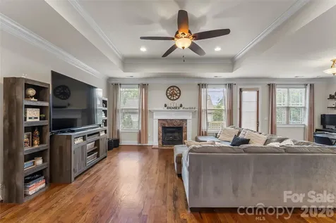 1776 White Water Court Hickory NC 28602