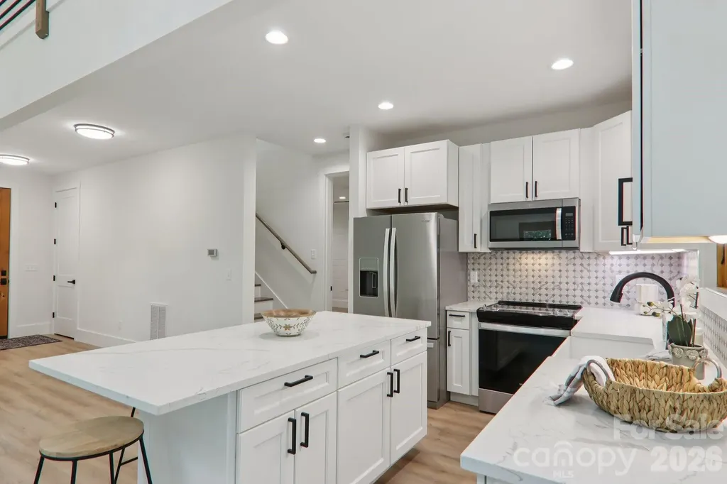 365 Cherokee Circle Lake Toxaway NC 28747