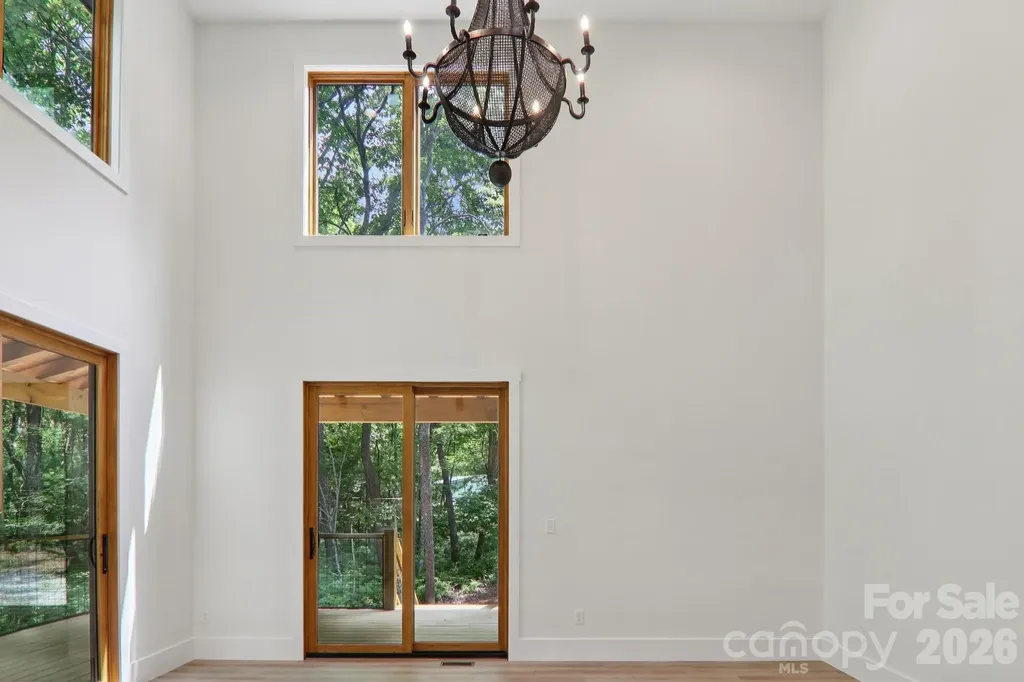 365 Cherokee Circle Lake Toxaway NC 28747