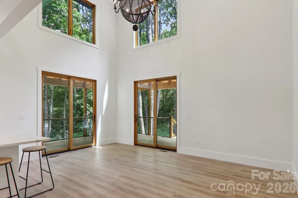 365 Cherokee Circle Lake Toxaway NC 28747