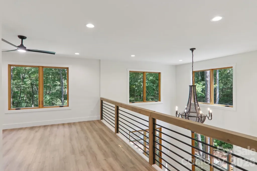 365 Cherokee Circle Lake Toxaway NC 28747
