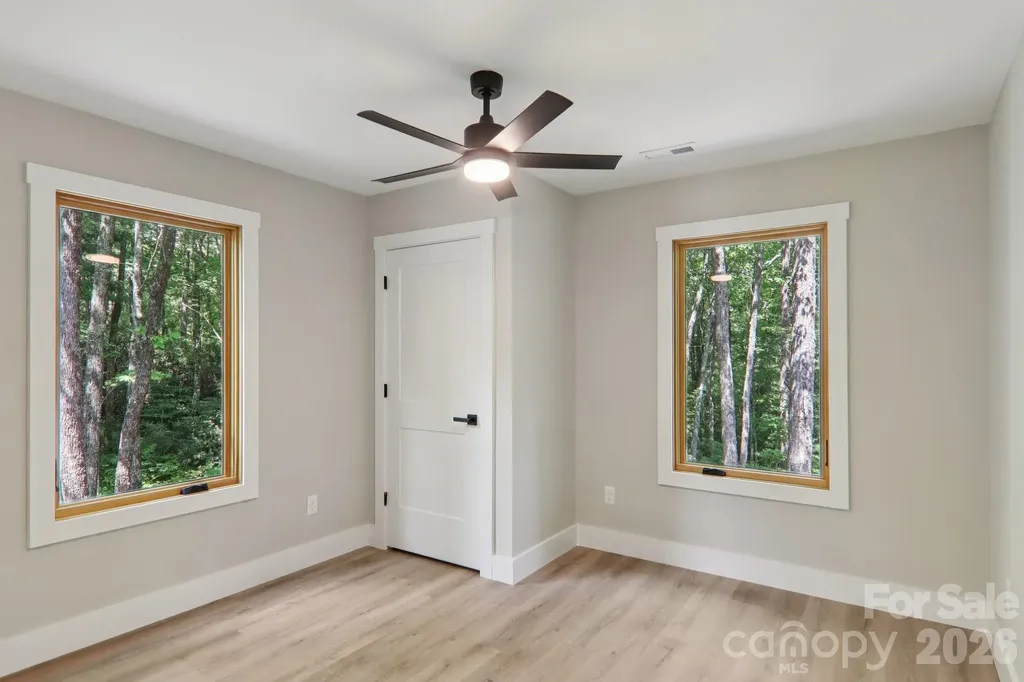365 Cherokee Circle Lake Toxaway NC 28747