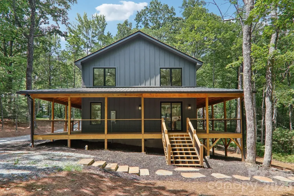 365 Cherokee Circle Lake Toxaway NC 28747
