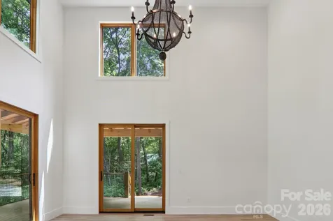 365 Cherokee Circle Lake Toxaway NC 28747