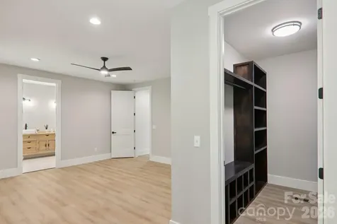 365 Cherokee Circle Lake Toxaway NC 28747