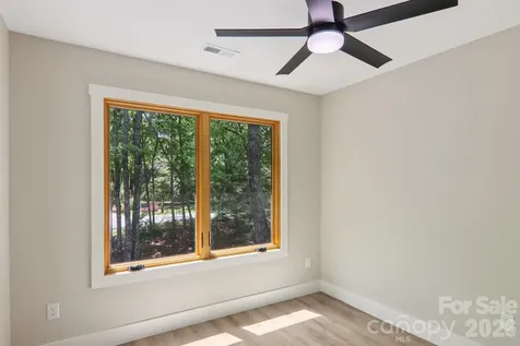 365 Cherokee Circle Lake Toxaway NC 28747