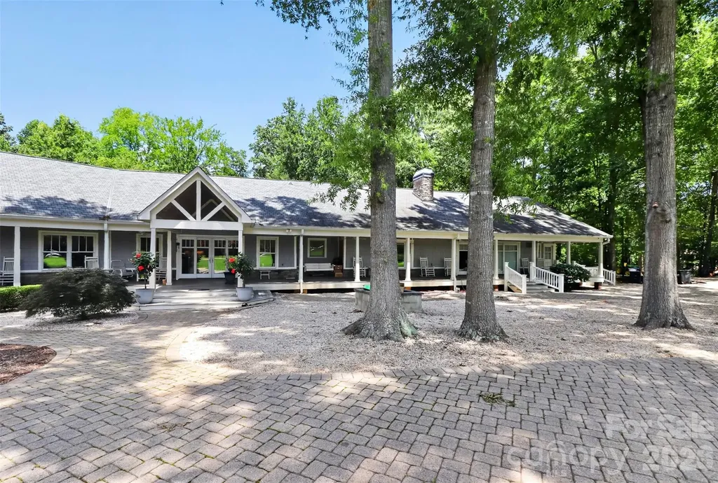9704 Saddle Avenue Waxhaw NC 28173