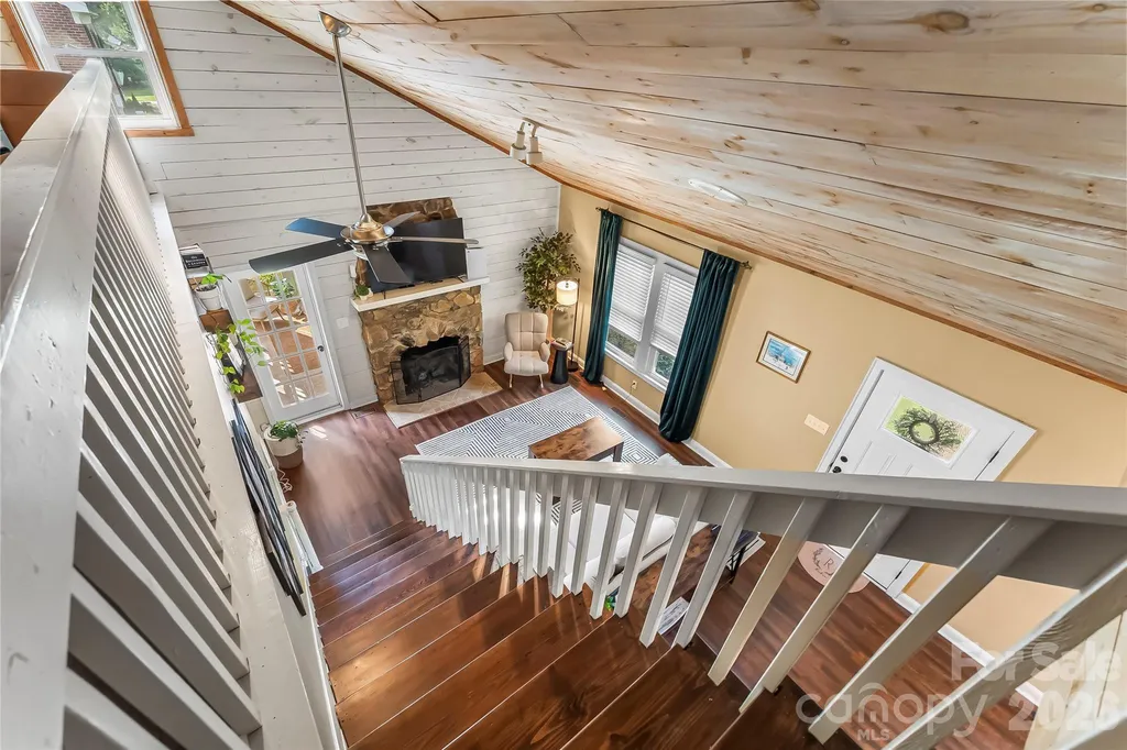 1026 14th Avenue Drive NW Hickory NC 28601