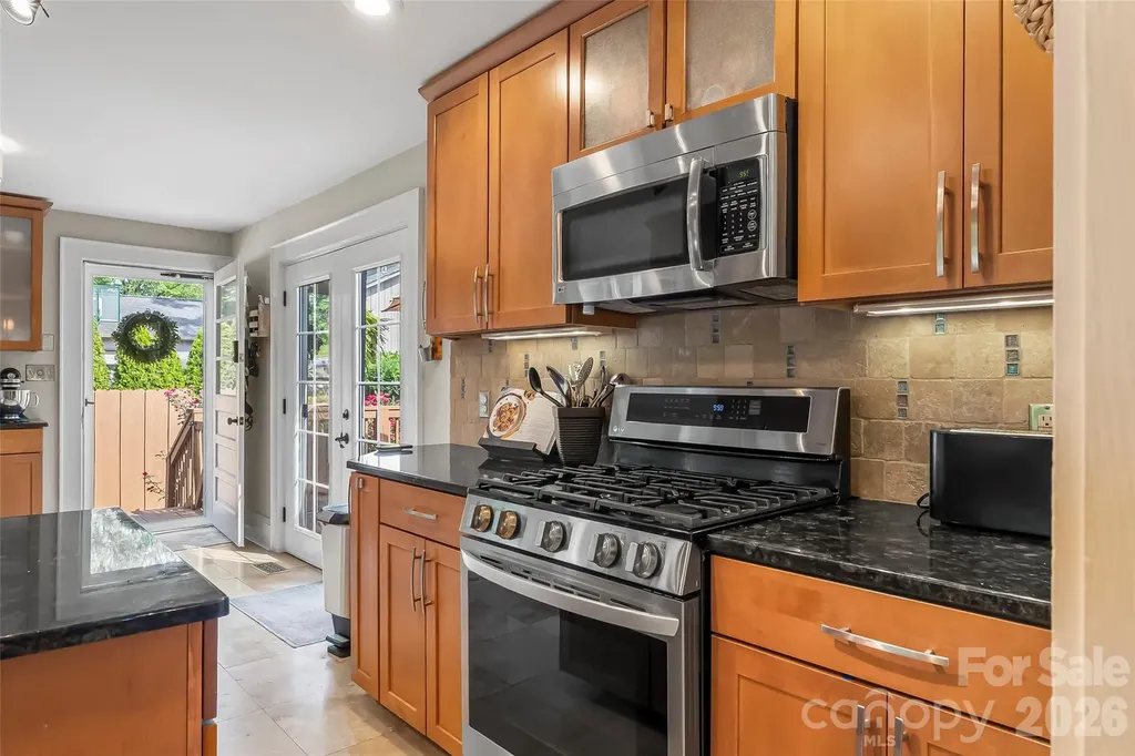 1026 14th Avenue Drive NW Hickory NC 28601