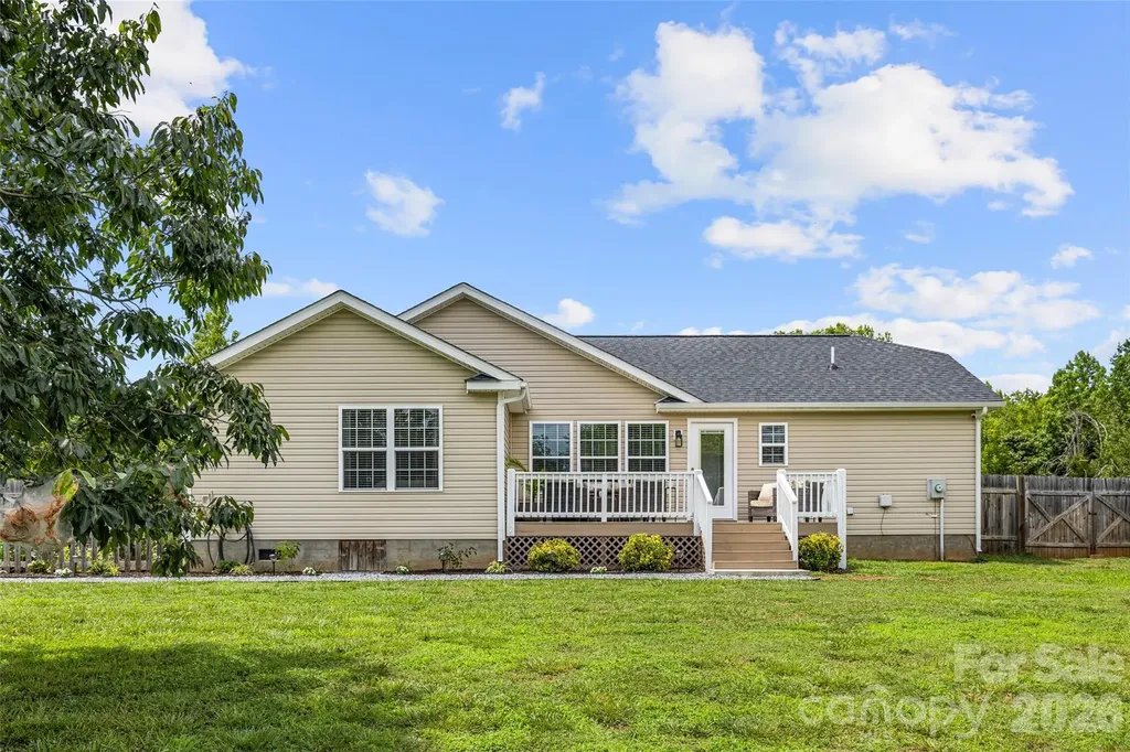 213 Planters Row Road Iron Station NC 28080