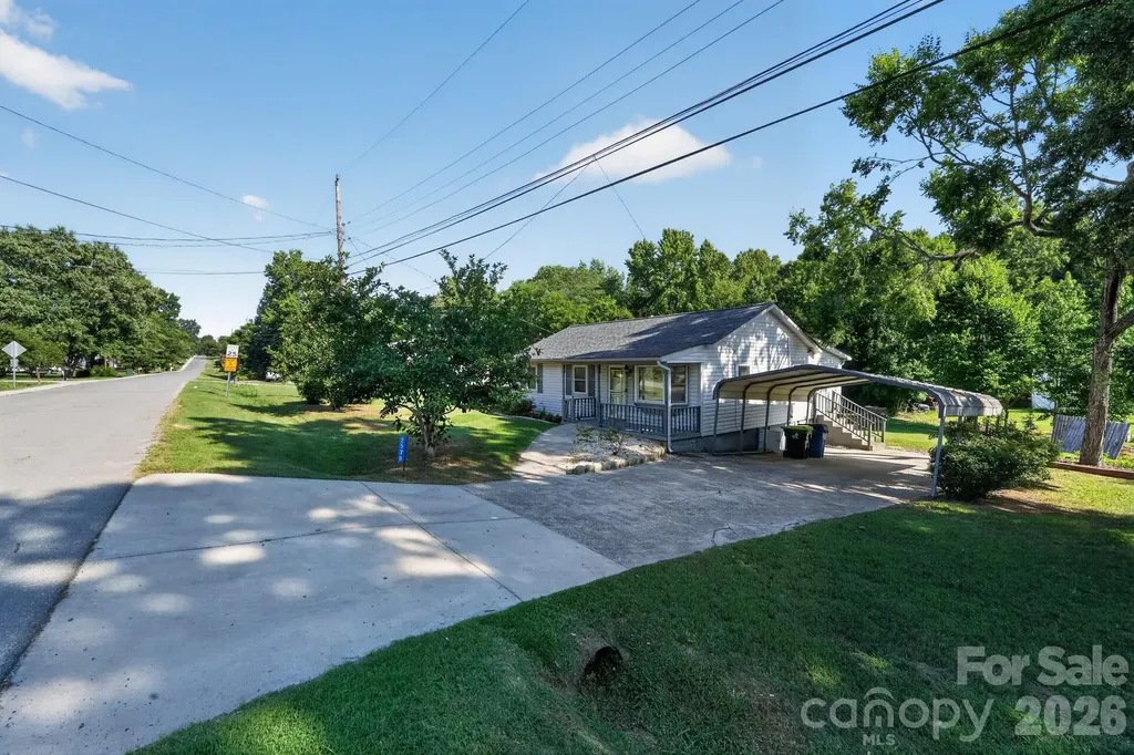 2578 Simpson Road E Burlington NC 27217