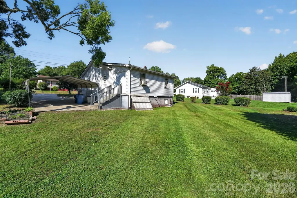 2578 Simpson Road E Burlington NC 27217