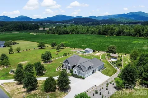 525 Byers Cove Road Hendersonville NC 28792