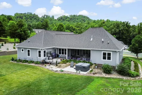 525 Byers Cove Road Hendersonville NC 28792