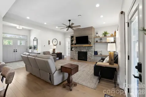 525 Byers Cove Road Hendersonville NC 28792