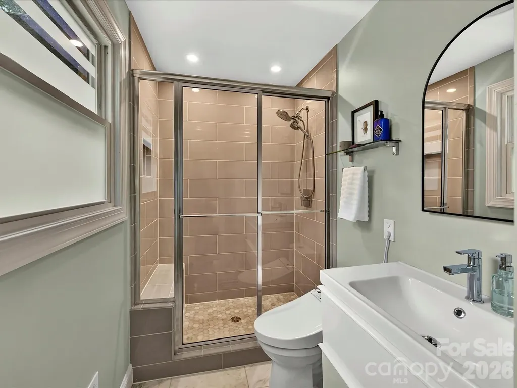 801 Fairbanks Road Charlotte NC 28210