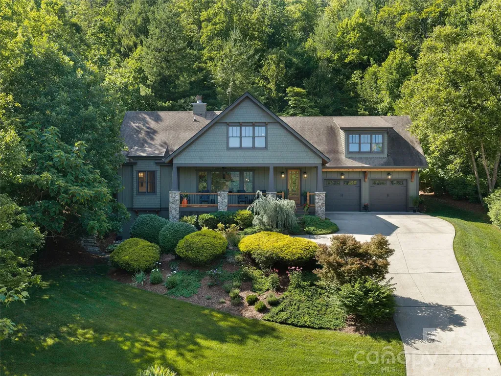 80 Village Pointe Lane Asheville NC 28803