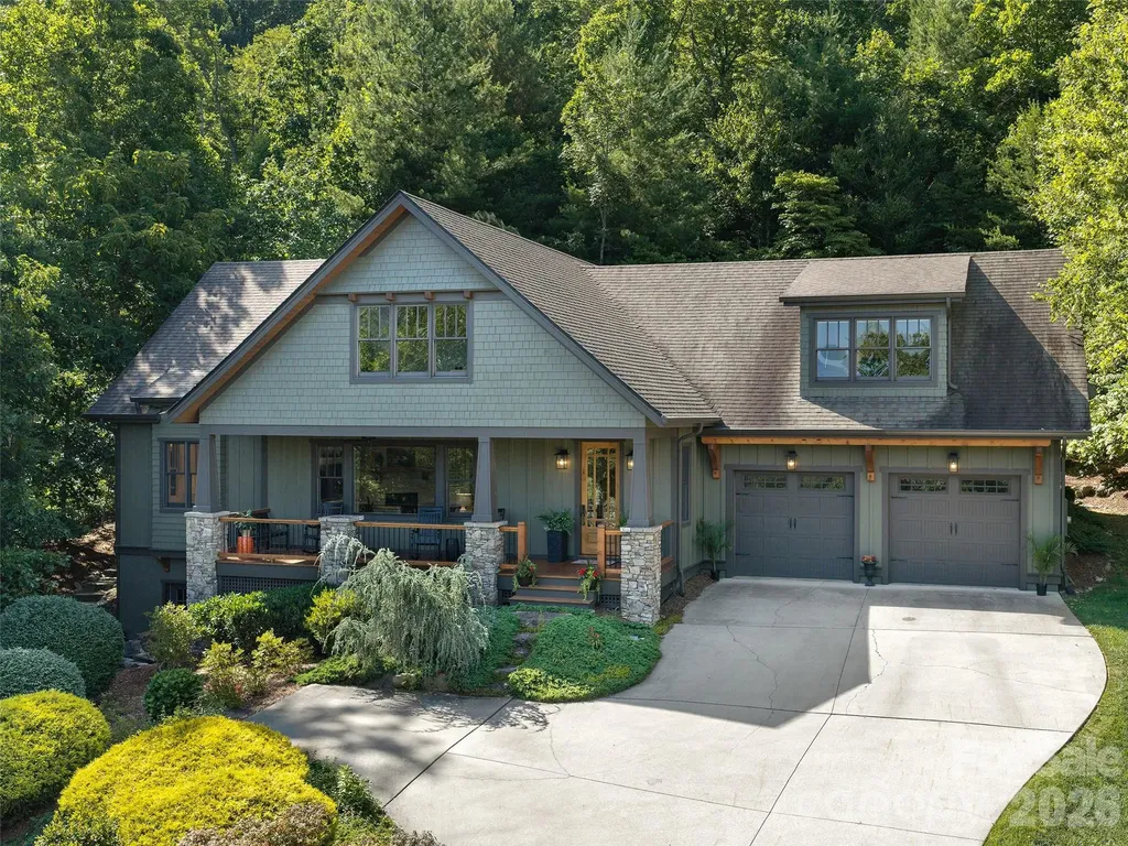 80 Village Pointe Lane Asheville NC 28803