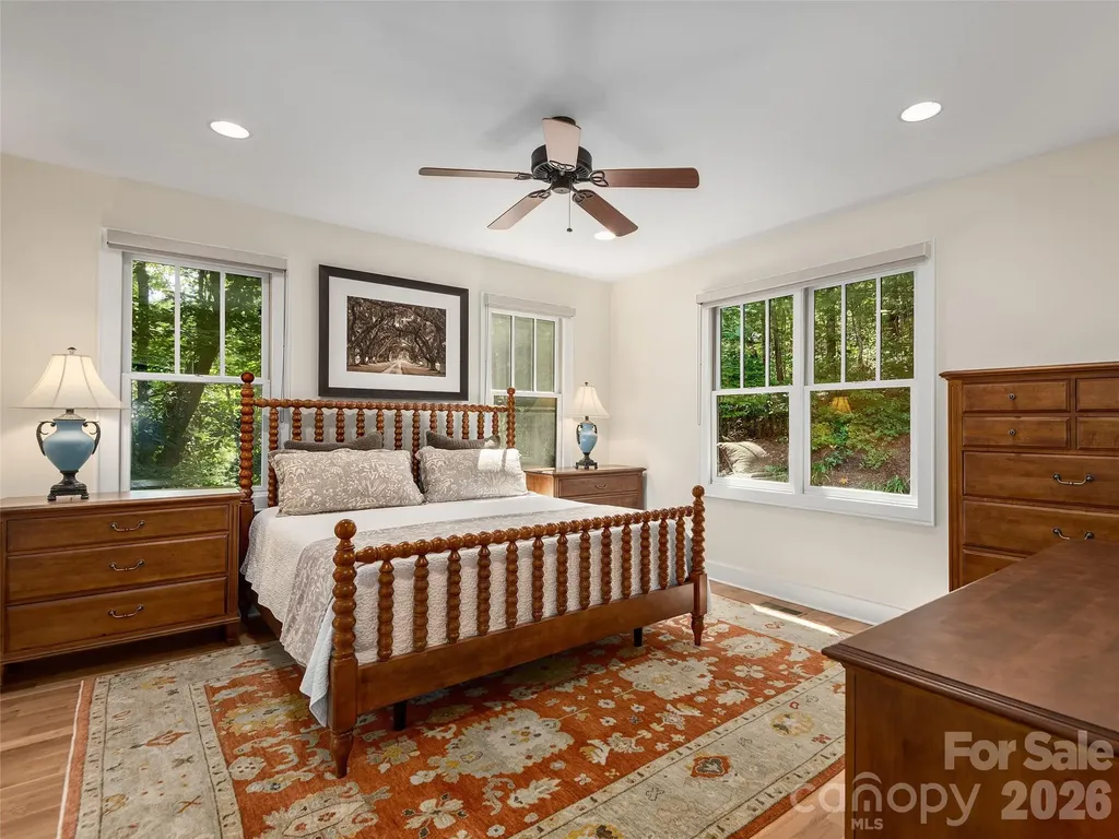 80 Village Pointe Lane Asheville NC 28803