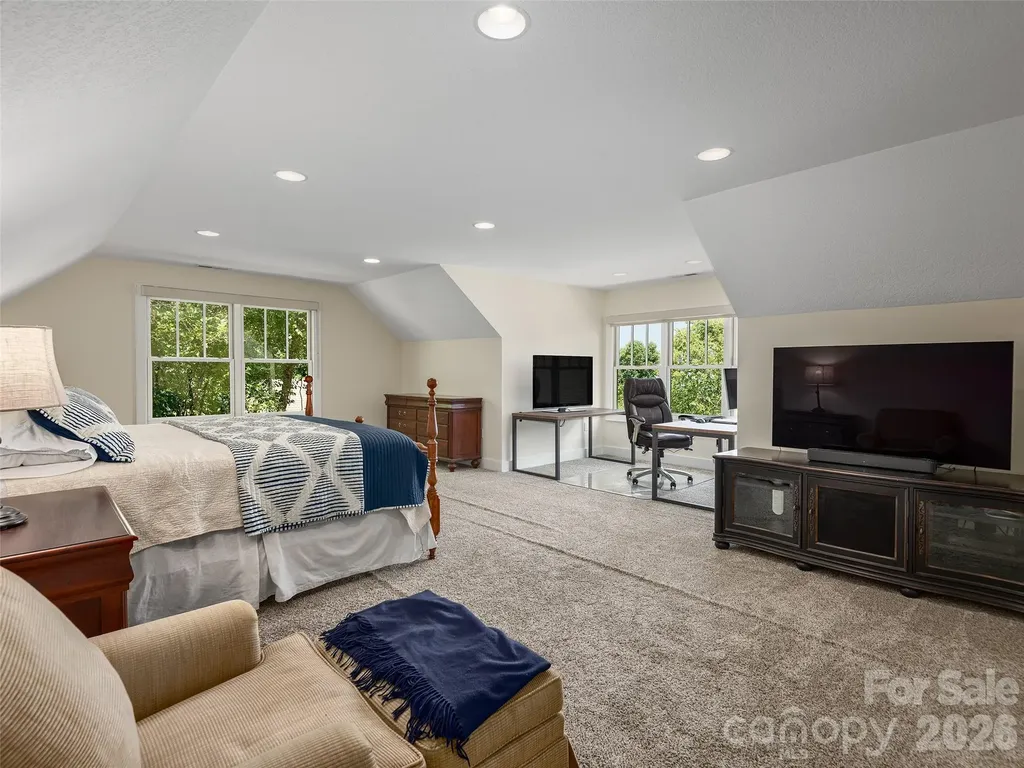 80 Village Pointe Lane Asheville NC 28803