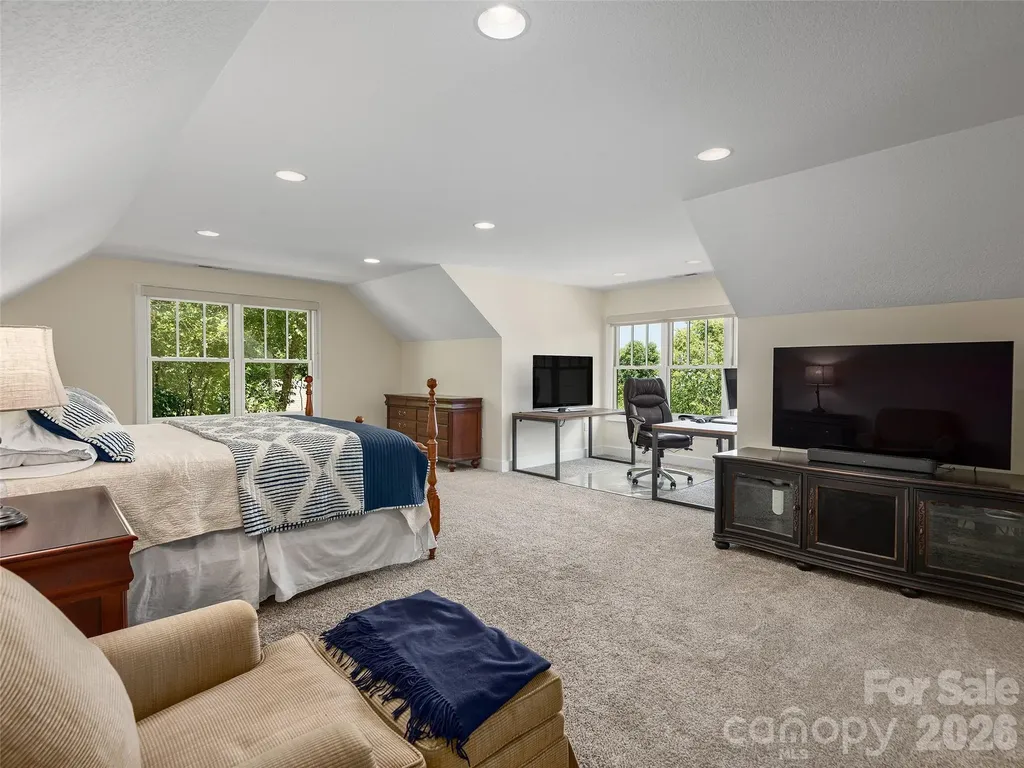 80 Village Pointe Lane Asheville NC 28803
