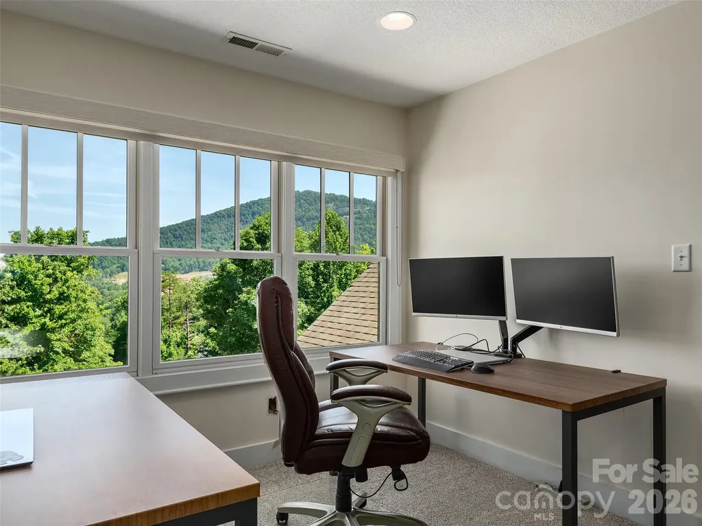 80 Village Pointe Lane Asheville NC 28803