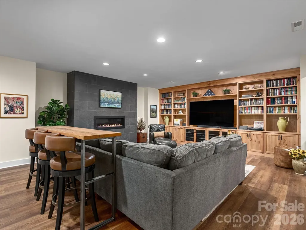 80 Village Pointe Lane Asheville NC 28803