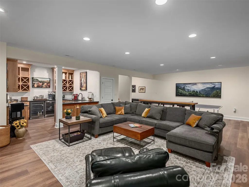 80 Village Pointe Lane Asheville NC 28803