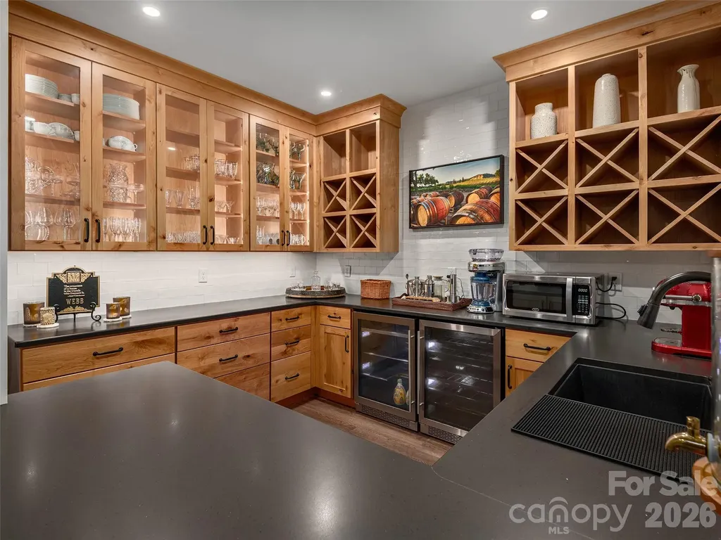 80 Village Pointe Lane Asheville NC 28803