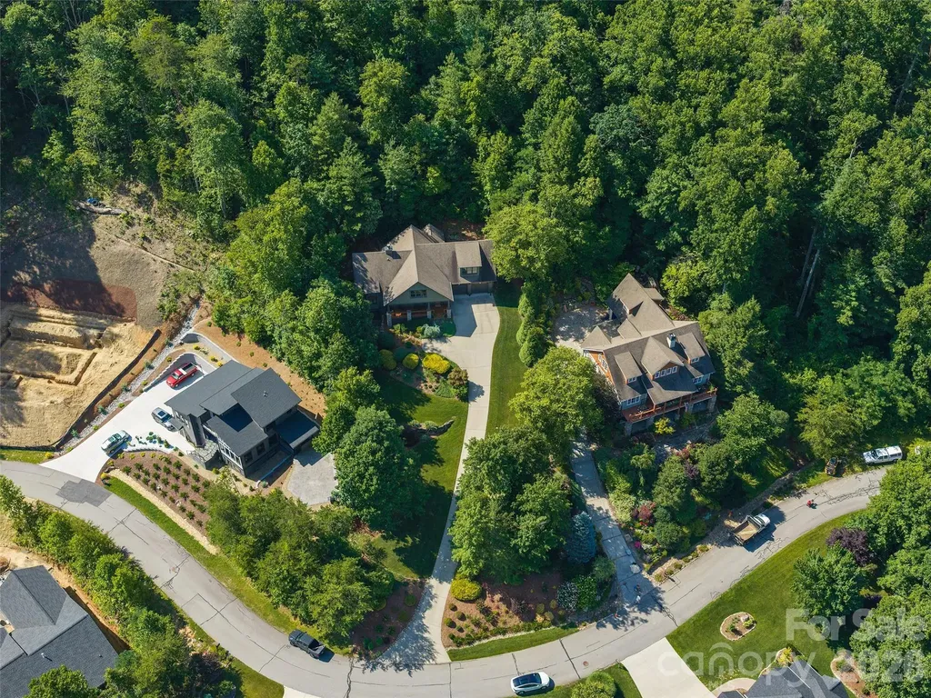 80 Village Pointe Lane Asheville NC 28803