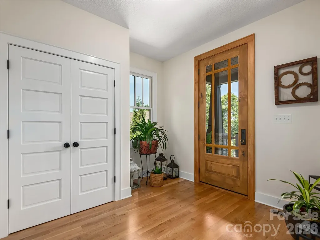 80 Village Pointe Lane Asheville NC 28803
