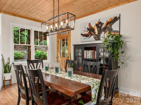 80 Village Pointe Lane Asheville NC 28803