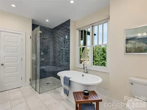80 Village Pointe Lane Asheville NC 28803