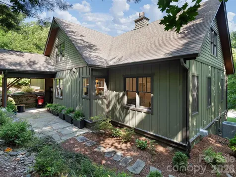80 Village Pointe Lane Asheville NC 28803
