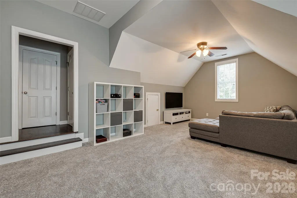 14427 Maclauren Lane Huntersville NC 28078