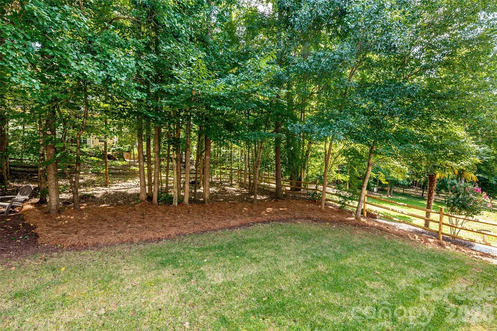 14427 Maclauren Lane Huntersville NC 28078