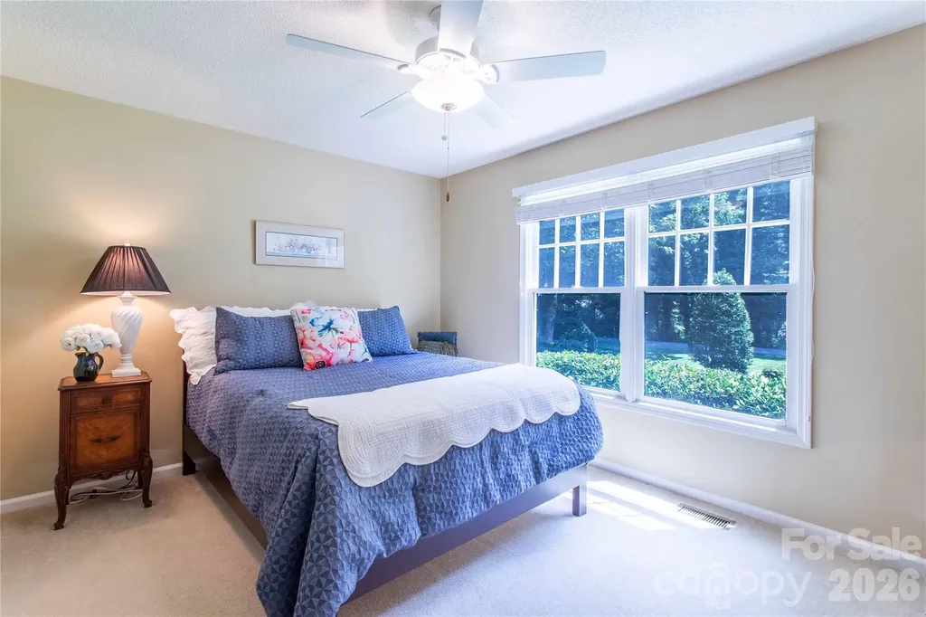 1705 Hummingbird Lane Hendersonville NC 28792
