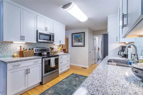 1705 Hummingbird Lane Hendersonville NC 28792