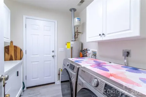 1705 Hummingbird Lane Hendersonville NC 28792