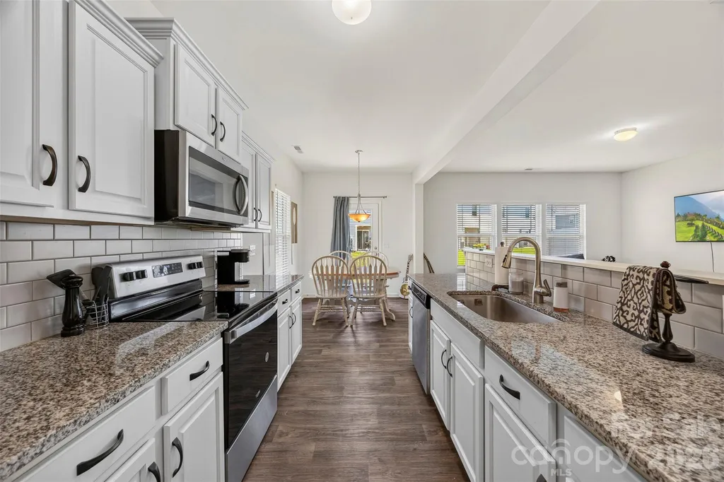 14047 Clayborn Street Midland NC 28107
