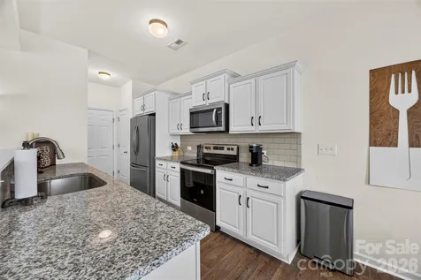14047 Clayborn Street Midland NC 28107