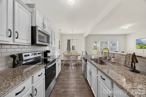 14047 Clayborn Street Midland NC 28107