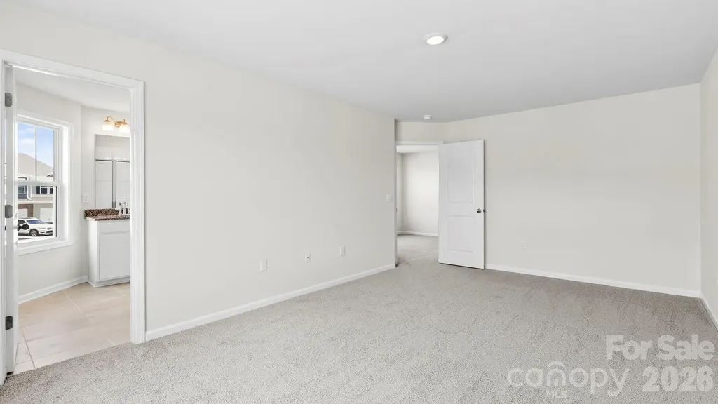 37 Creekview Road Hendersonville NC 28792
