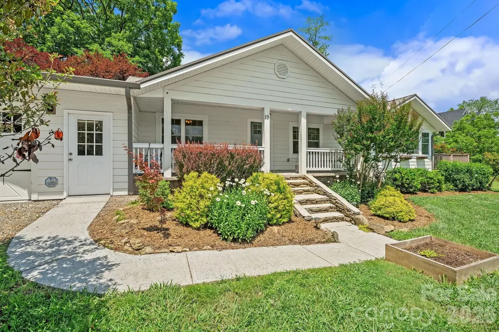 19 Firefly Ridge Trail Alexander NC 28701